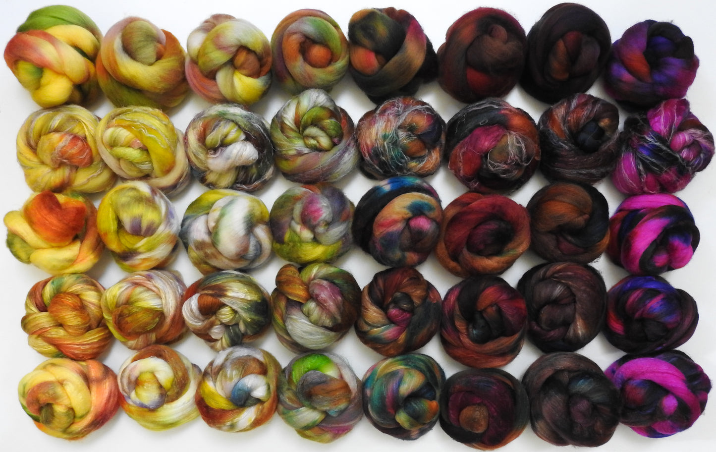 Flight of the Bumblebee - Gradient Set - Batt in a Braid #62 ( Polwarth/ Tussah silk/ Cashmere (50/25/25)