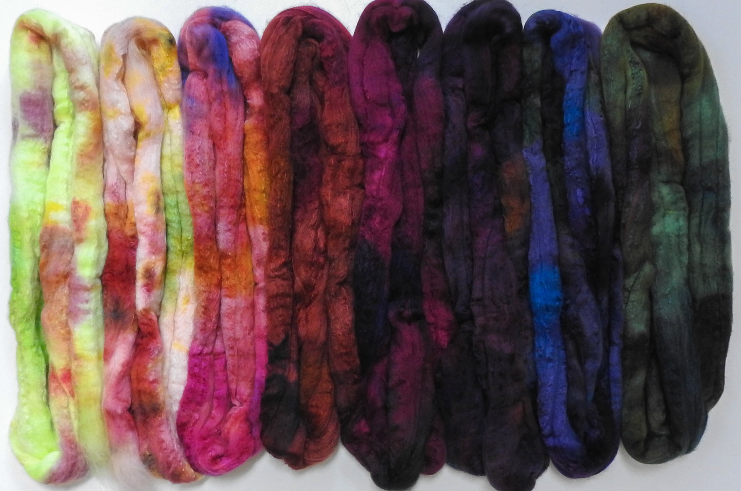Lenten Roses - Gradient Set - Haunui /mulberry silk (70/30)