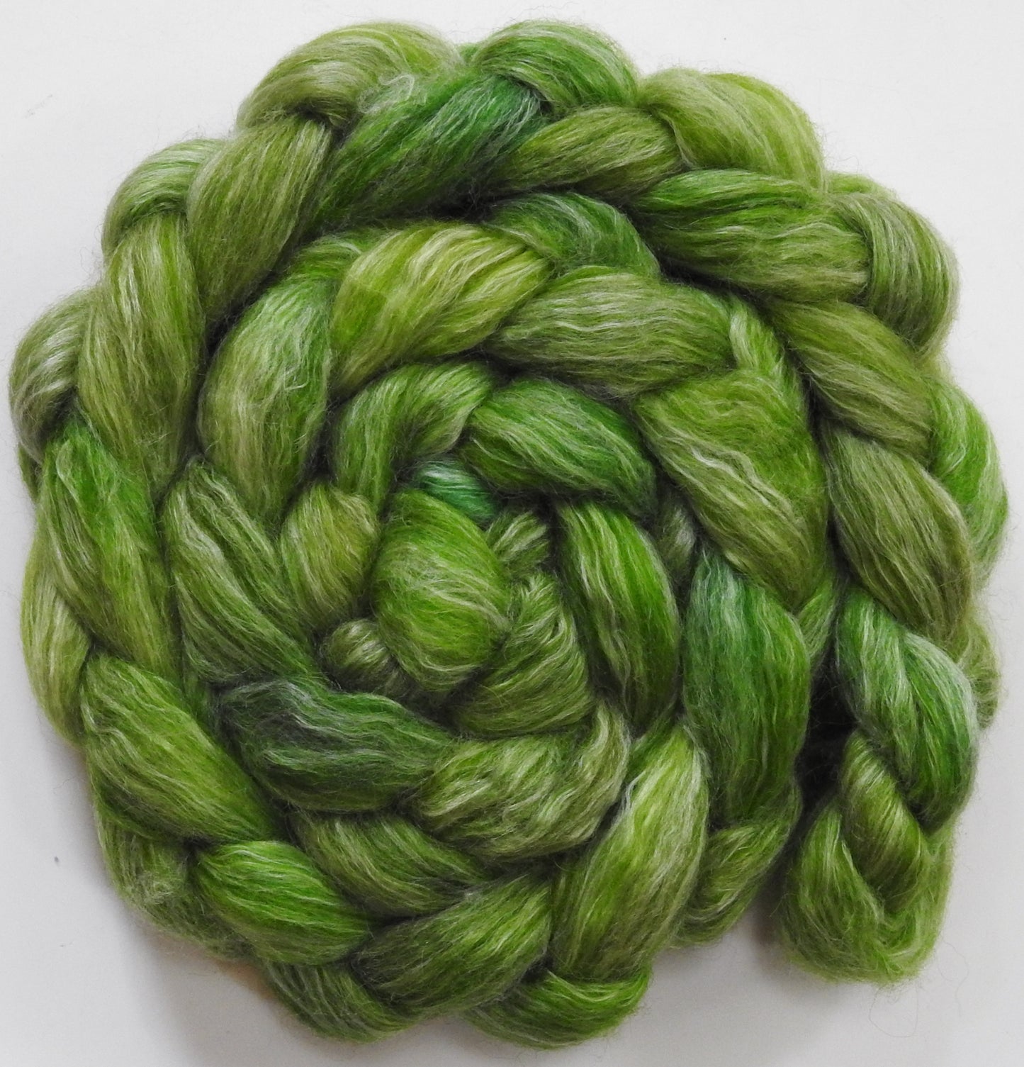 Ribbet (5.7 oz.)- White-faced Woodland/ Ramie/ Llama/ Bamboo (35/35/15/15)