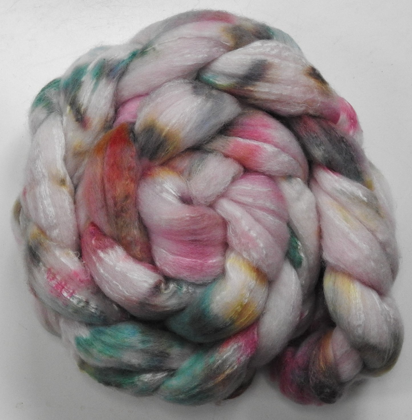 Daphne (5.9 oz) - Polwarth / Tussah silk (85/15)