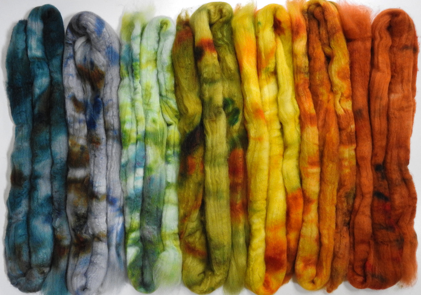 Gourds - Dyed Gradient Set-(7.2 oz ) - Mongolian CashmereTussah Silk (50/50)