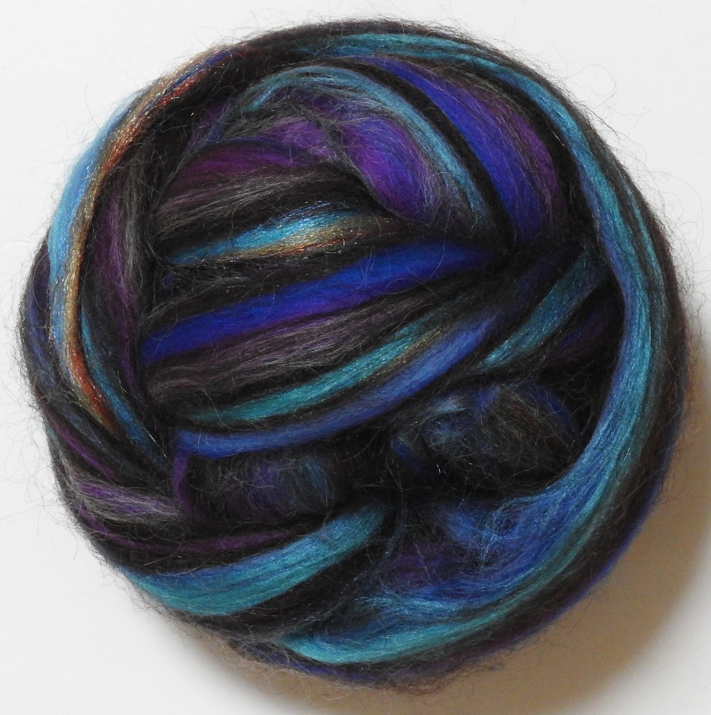 Iris Nebula - Merino/ Zwartables / Grey Gotland / Tussah Silk/ Trilobal Nylon ( 40/25/15/10/10 )