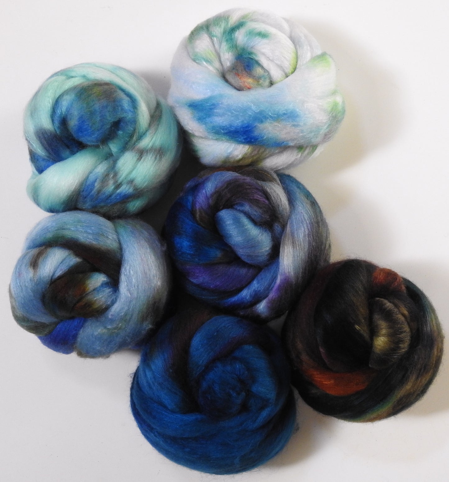 Sound of Iona - Dyed Gradient Set -(8.1 oz) - White Haunui /mulberry silk (70/30)