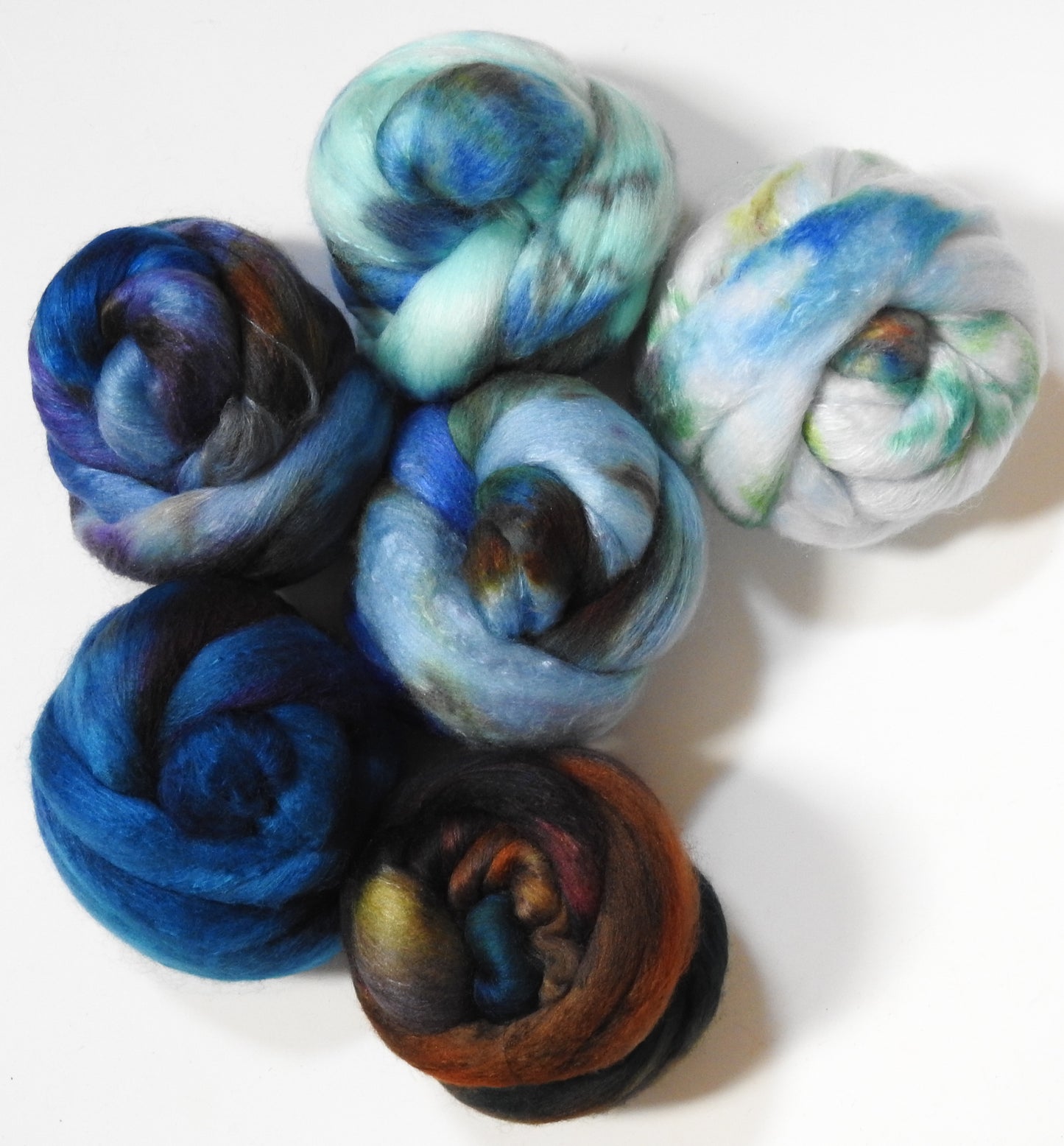 Sound of Iona - Dyed Gradient Set -(8.1 oz) - White Haunui /mulberry silk (70/30)