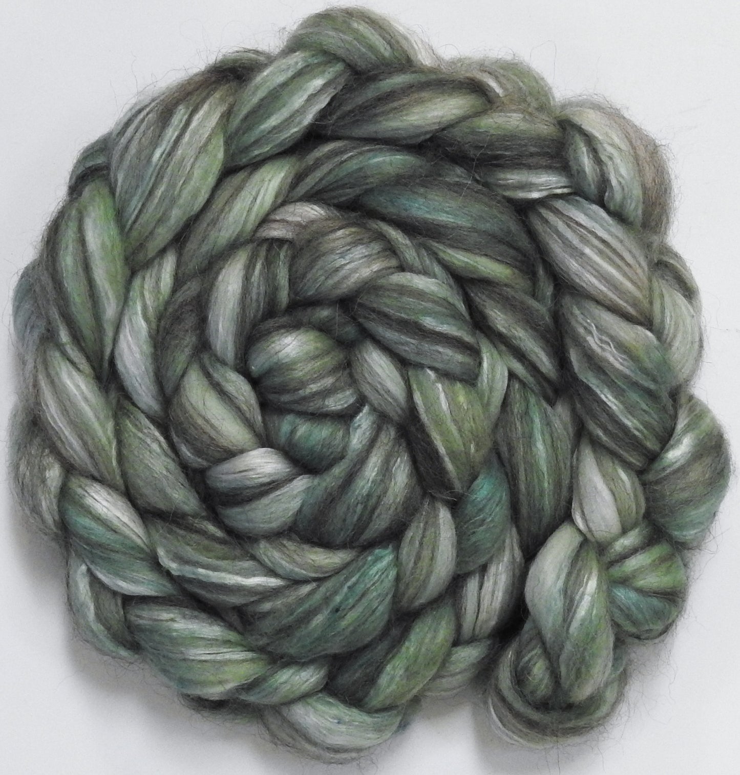 Aloe (5.3 oz) - 18.5 mic merino/ camel/ Cashmere/ UK alpaca (40/20/20/20)