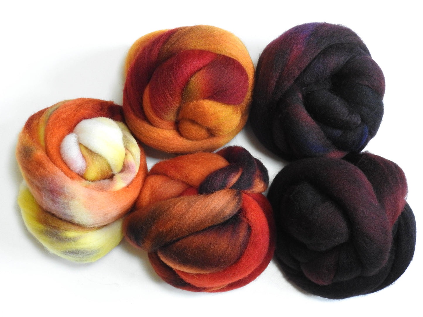 Red Panda -Gradient Braid Set -(~7 oz.) - Cormo ( ~23 mic)