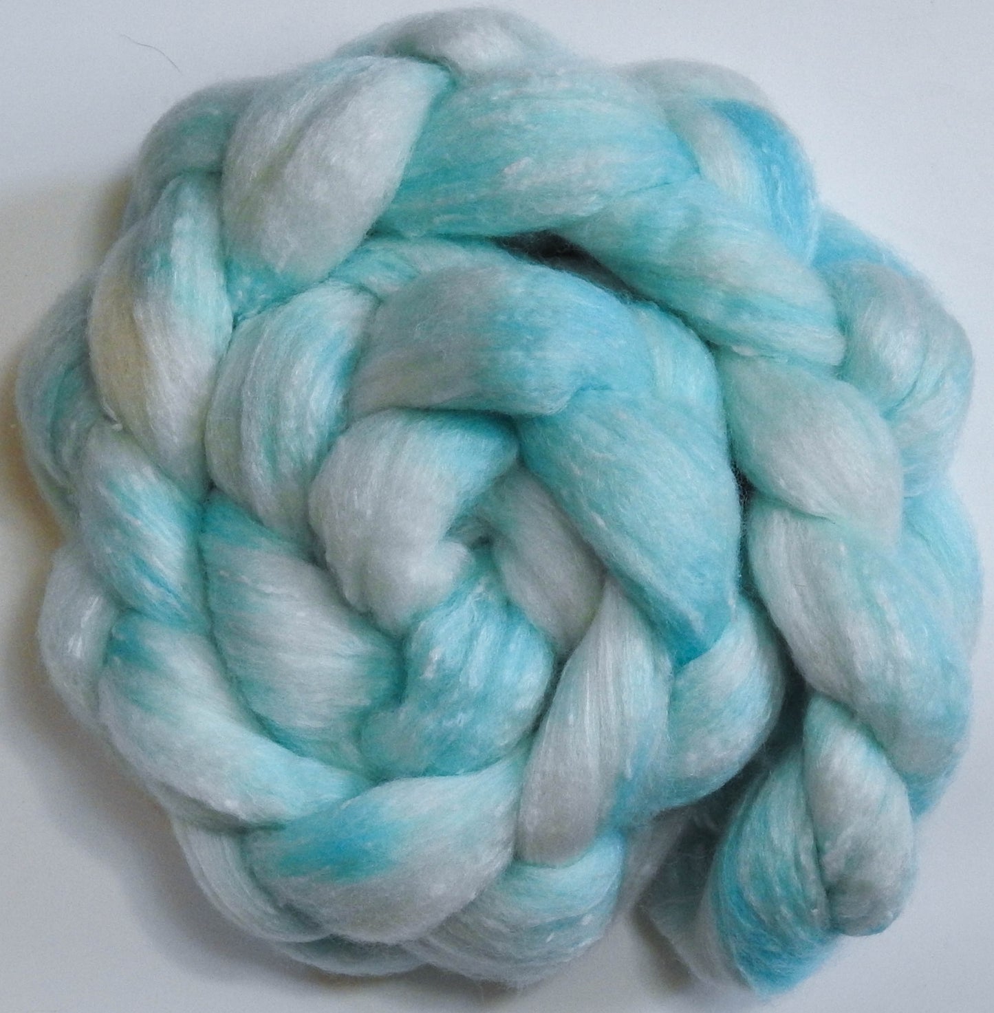 Ice - Merino/ Bamboo/ Tweed Blend (⅓ each)