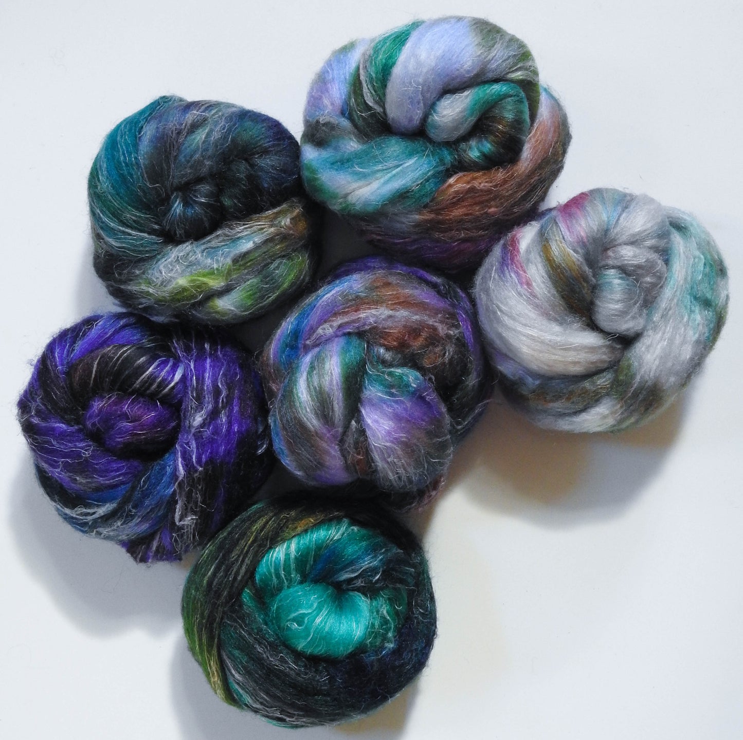 Octopus's Garden -Gradient Set - (8.6 oz) - Batt in a Braid #29- (Rambouillet/flax/silk)