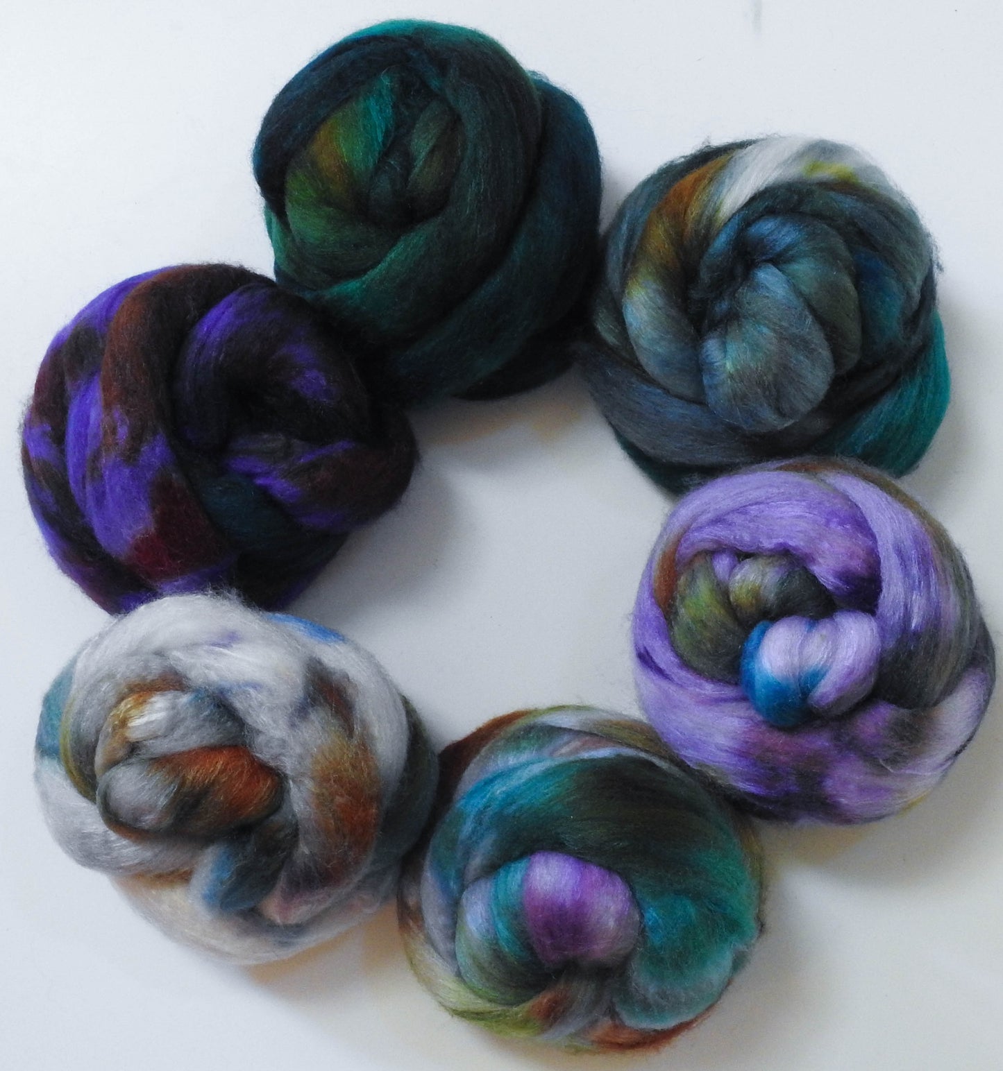 Octopus's Garden -Gradient Set - (11.4 oz) - Batt in a Braid #62- (Polwarth/cashmere/silk)
