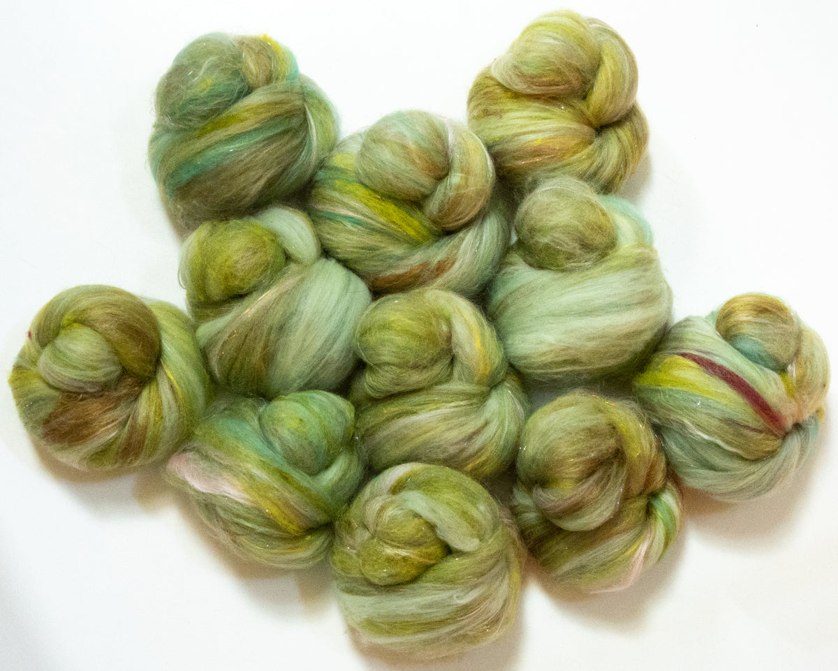 Carpe Diem (3.7 oz) - Sparkle Sticklebatts - merino, CVM/slight mohair blend, CASHMERE, silk, angelina
