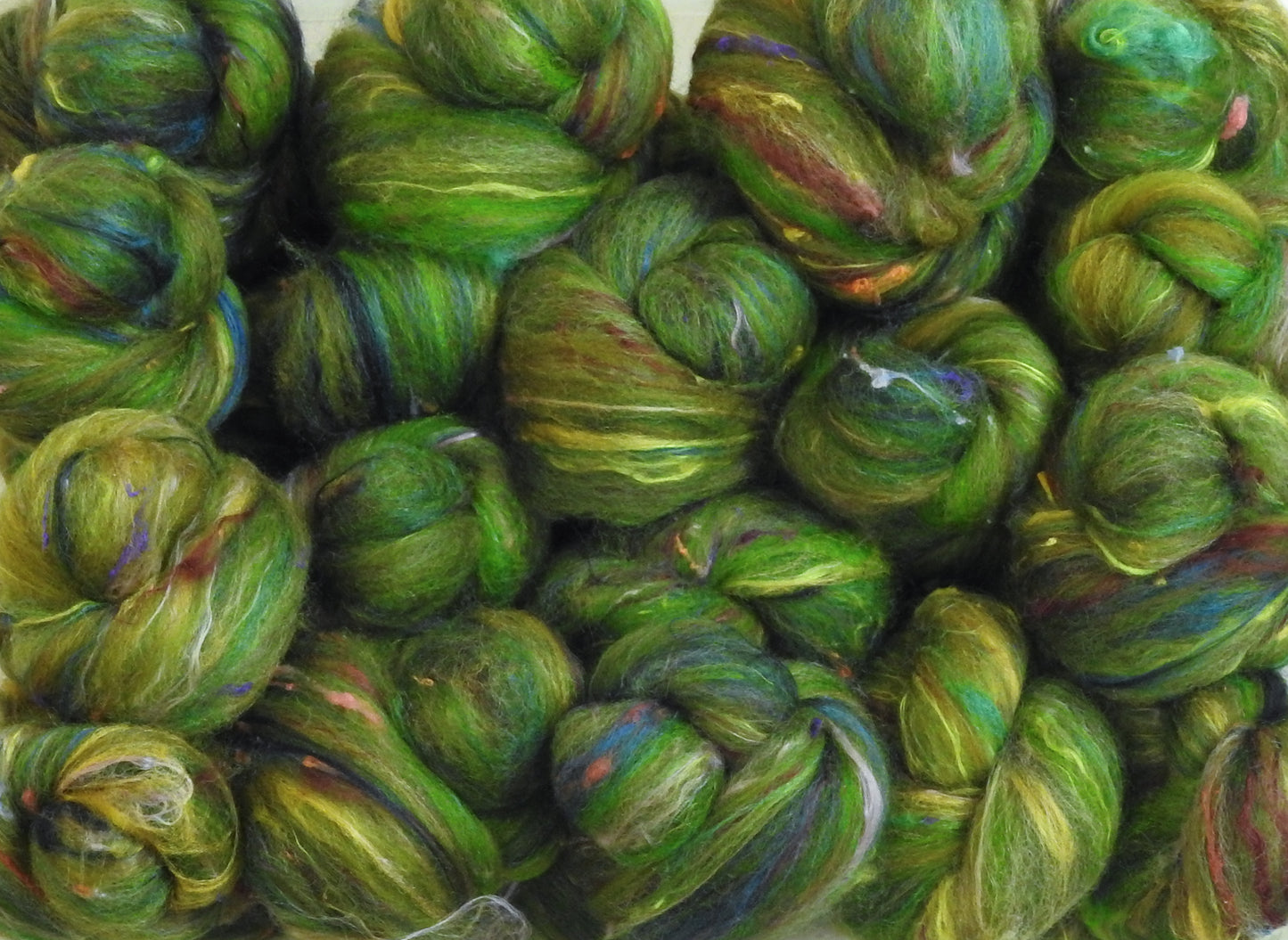 The Grass is Always Greener (3.7 oz)-NON- Sparkle Sticklebatts -30% BOND & Cotswold/Border Leicester fleece; polwarth, merino, silk, bamboo, silk noil