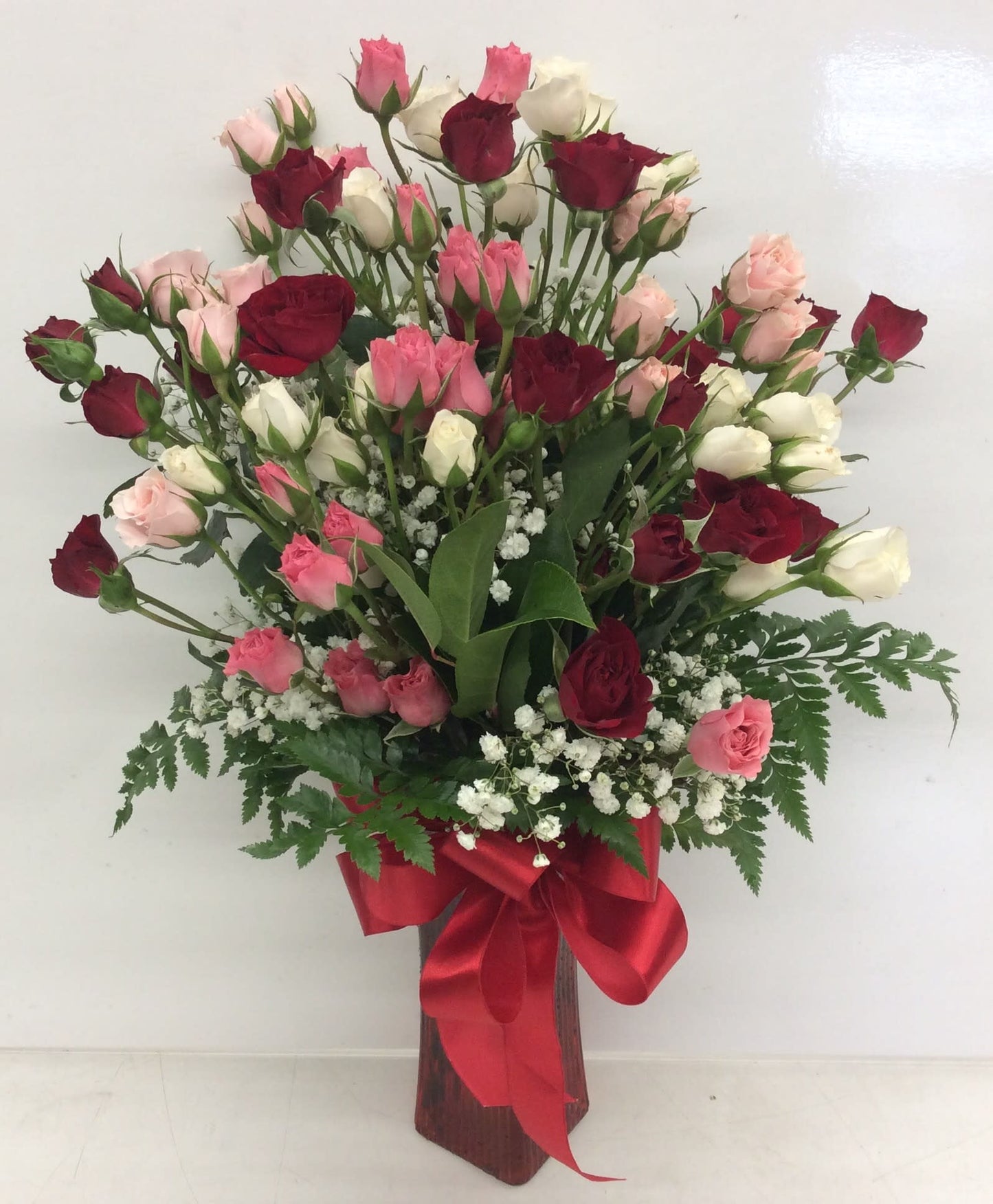 Hand dyed top for spinning -Sweetheart Roses- (5.4 oz.) Organic polwarth /Tussah silk (80/20) - Inglenook Fibers