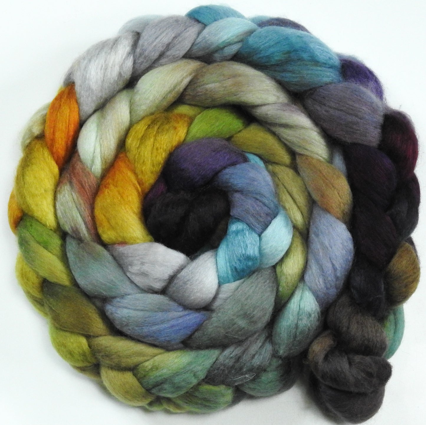 Stone Quarry -(5.2 oz) - White Hogget Haunui / Mulberry Silk (70/30) 21.1 mic.
