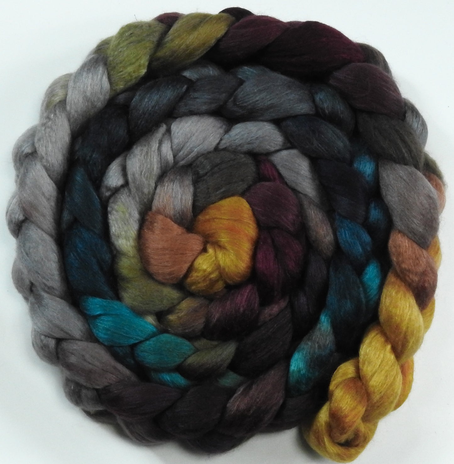 Durin's Folk -(5.2 oz) - White Hogget Haunui / Mulberry Silk (70/30) 19.8 mic.