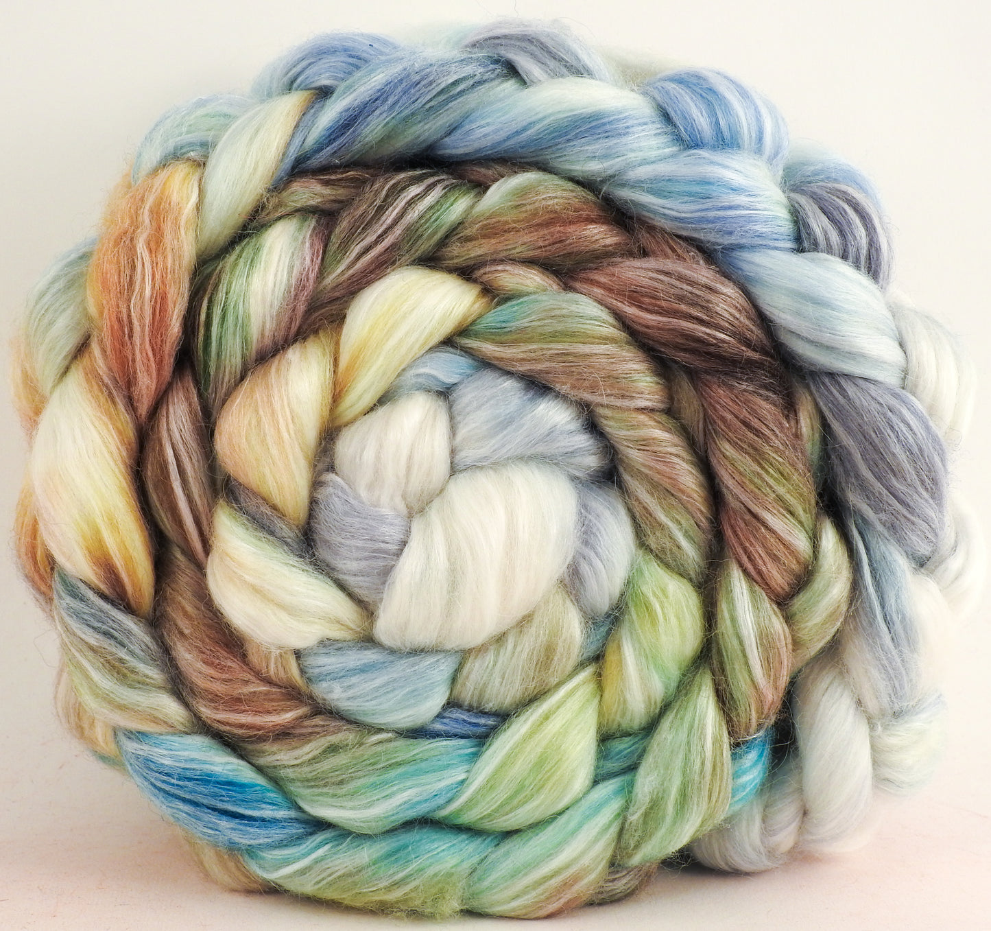 Calm Sea - White-faced Woodland/ Ramie/ Llama/ Bamboo (35/35/15/15)