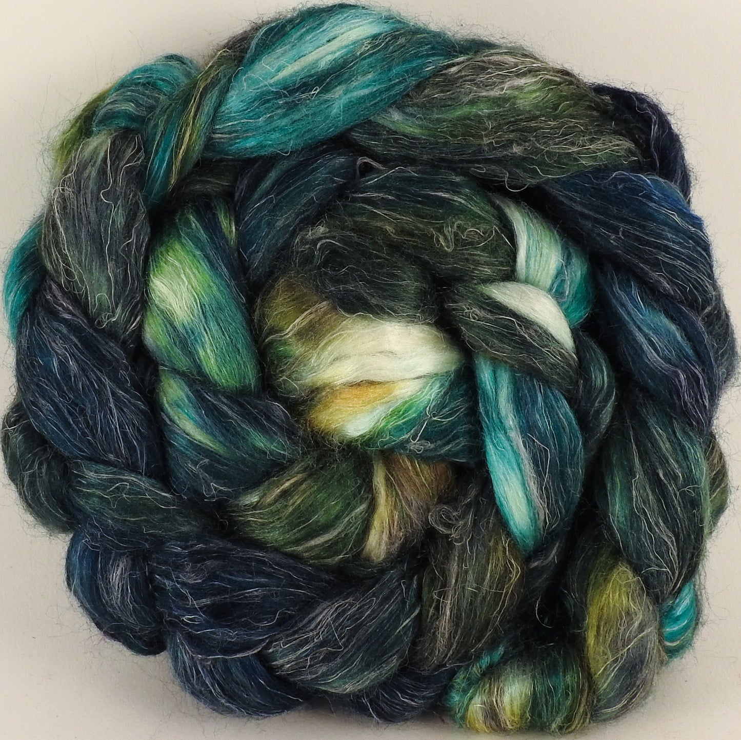 Hand dyed Tussah Silk / flax roving - Kraken - (65/35) - Inglenook Fibers