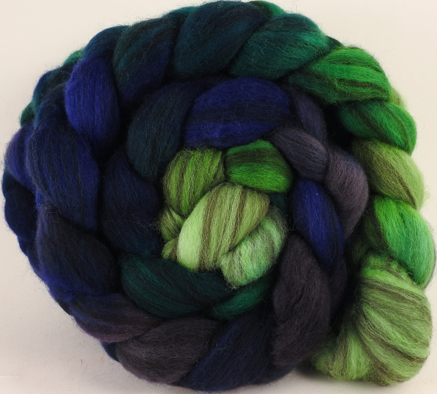 Mixed Bfl - Venus Flytrap - (5.1 oz.) - Inglenook Fibers