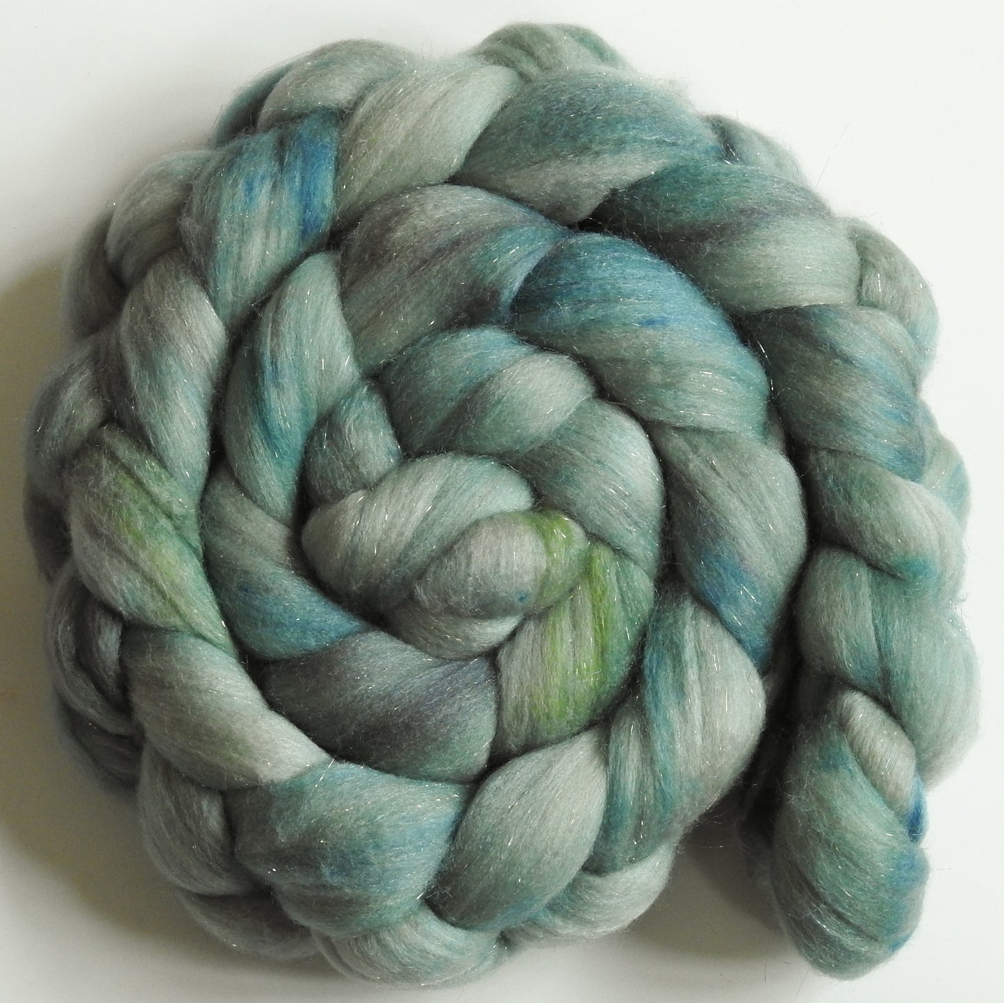 Silver Sage - Batt in a Braid #58-Superfine Merino/ Tussah silk/ Gold Stellina(65/25/10)