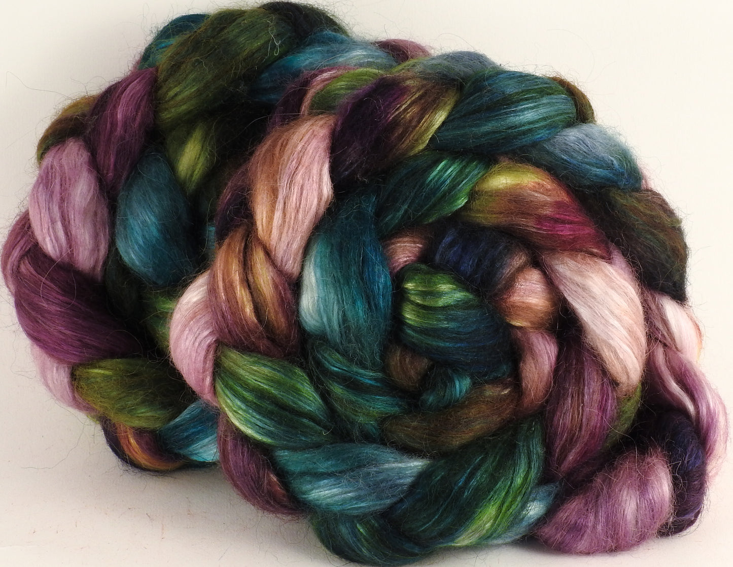 Hand-dyed wensleydale/ mulberry silk roving (65/35) - Bramble - (5.3 oz.) - Inglenook Fibers