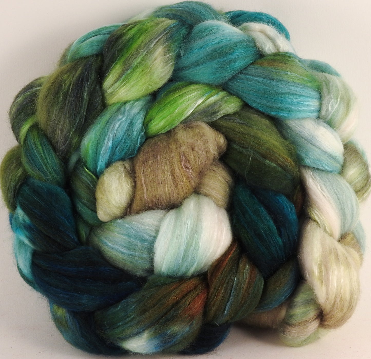 Batt in a Braid #5 - Aventurine -(5.1 oz.) Merino/ Camel/ silk/ faux cashmere/ firestar (25/25/25/12/12) - Inglenook Fibers