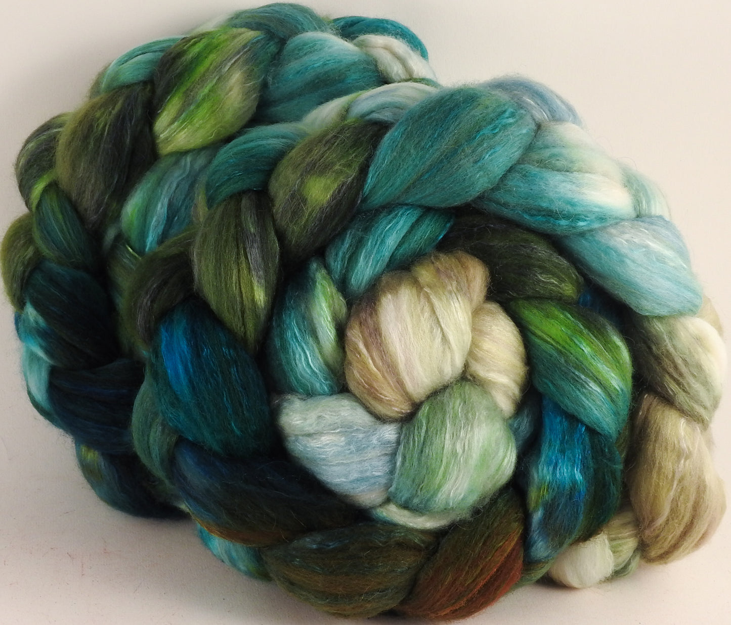 Batt in a Braid #5 - Aventurine -(5.1 oz.) Merino/ Camel/ silk/ faux cashmere/ firestar (25/25/25/12/12) - Inglenook Fibers