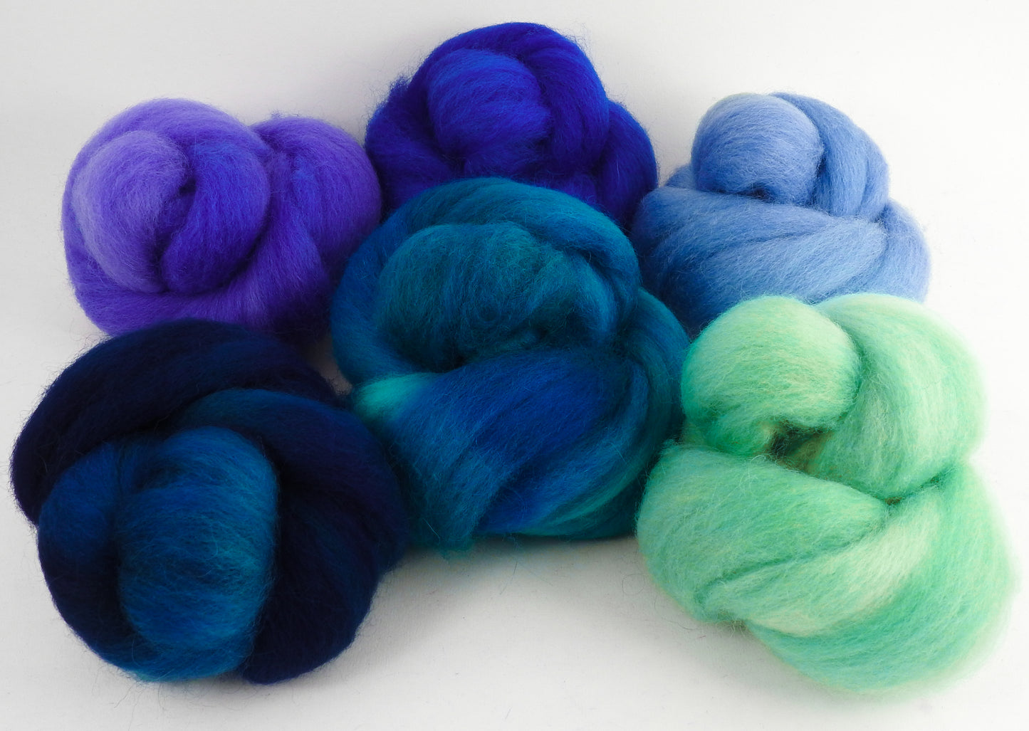 Virtual Vacation (6.4 oz) - Batt in a Braid #51 - Shropshire /Falkland / Kid Mohair (60/20/20)