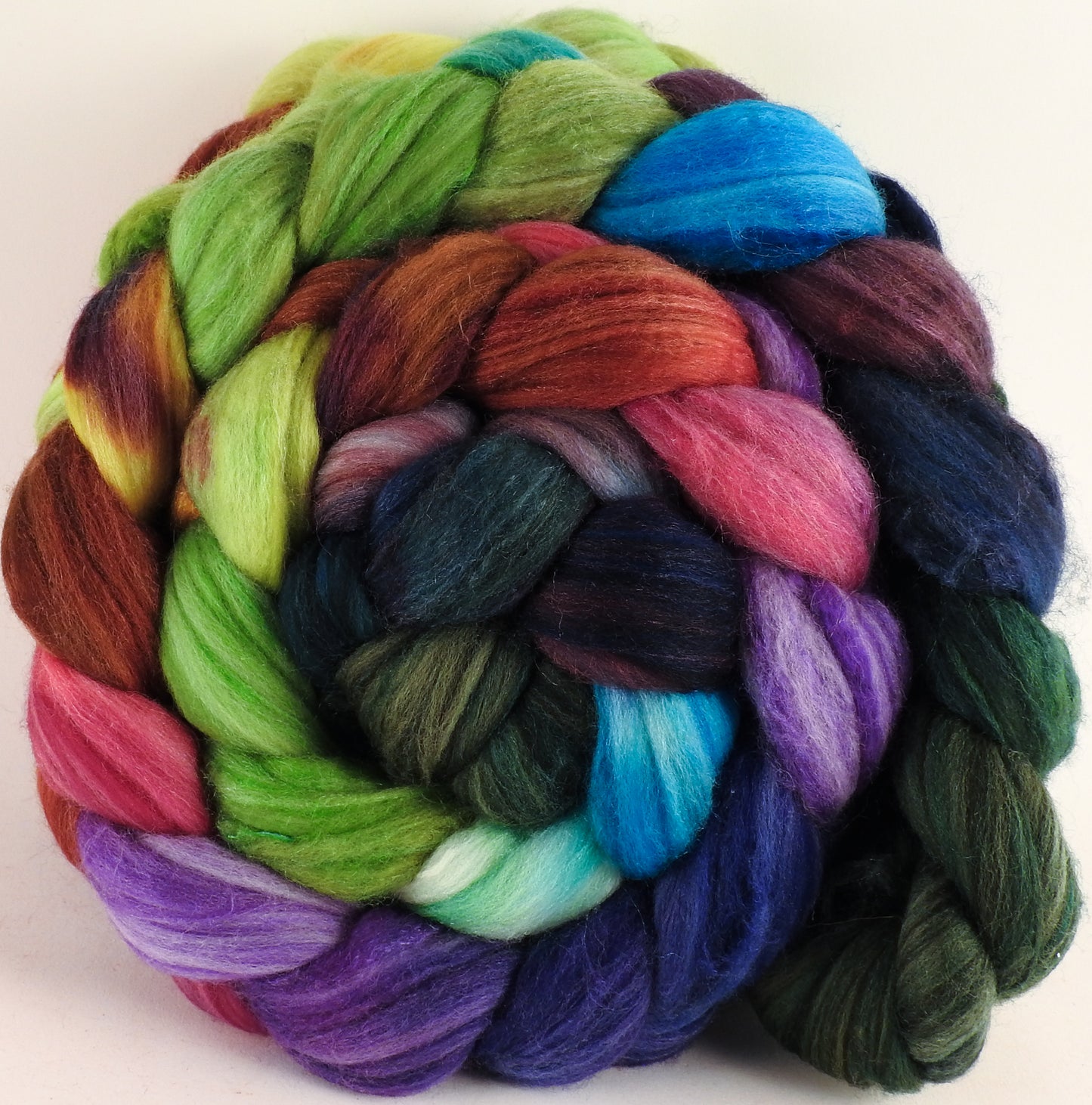 Batt in a Braid #35 - Hawaiian Shirt (5.2 oz.) - Sw Merino (18.5 mic) /Merino (18.5 mic) / Tussah Silk (40/40/20) - Inglenook Fibers