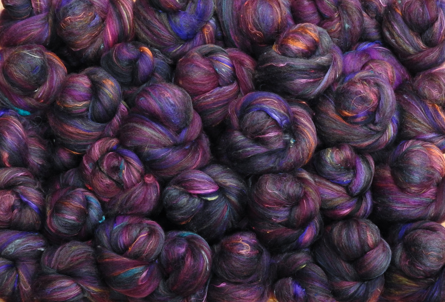 Eggplant- Non-Sparkle Sticklebatts -( 4 oz) 30% Rambo/Merino/CormoX fleece; polwarth, merino, silk, bamboo, silk noil
