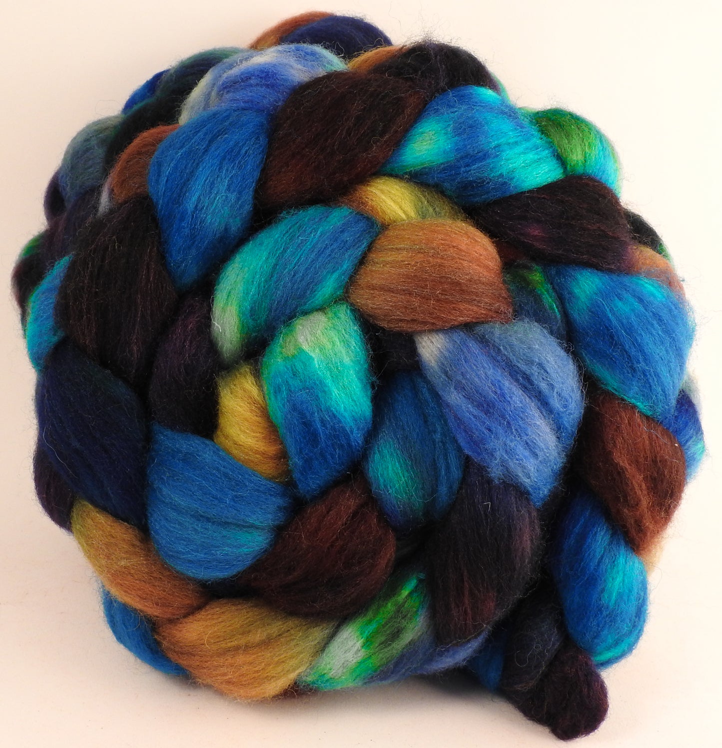 Batt in a Braid #27 - Labradorite -( 5.8 oz. ) Lt. Grey Shetland/ Falkland Merino / tussah silk (50/25/25) - Inglenook Fibers