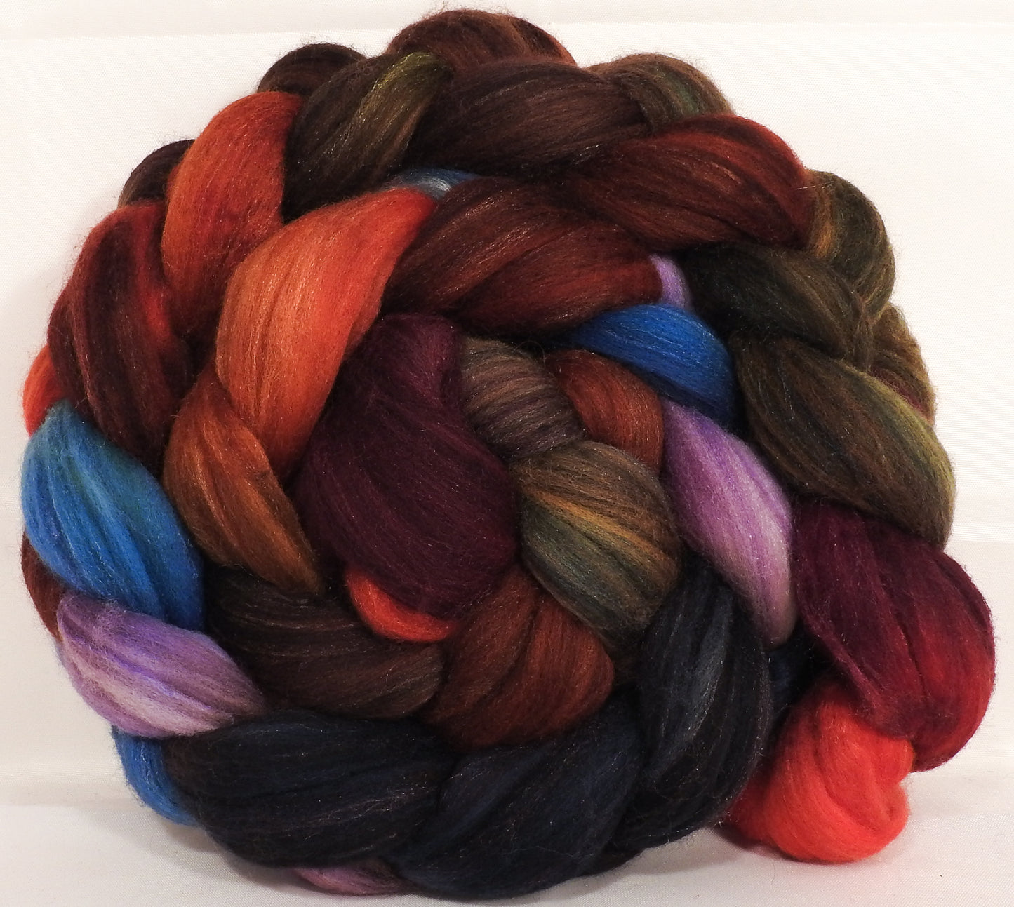 Batt in a Braid #35 -Gnomes- (6 oz.)Sw Merino (18.5 mic) /Merino (18.5 mic) /tussah Silk ( 40/40/20 ) - Inglenook Fibers