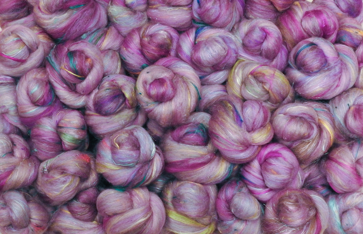 Joe Pye Weed - Sticklebatts - 30% Cormo fleece; merino, organic polwarth, rambouillet, manx, silk, bamboo, silk noil, holographic angelina - Inglenook Fibers