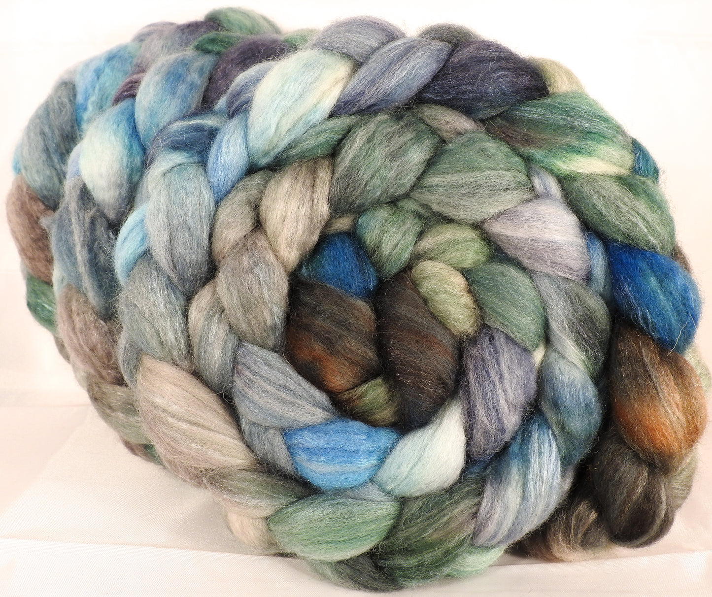 Batt in a Braid #36 -Stormy Seas ( 5.2 oz) - Sw BFL / BFL / tussah Silk ( 40/40/20 ) - Inglenook Fibers
