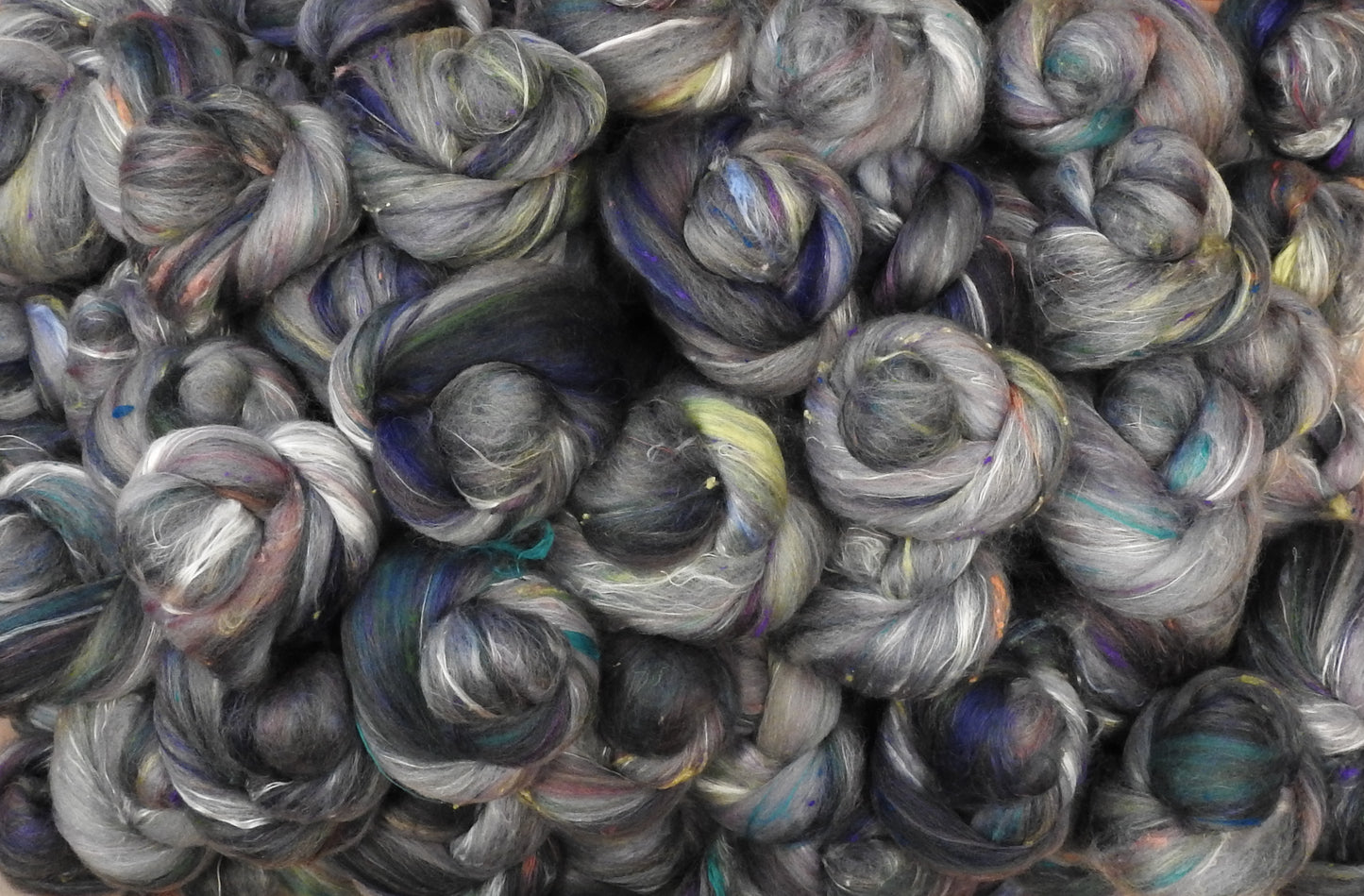 Nowhere Man -Non-sparkle Sticklebatts (4 oz.) - Inglenook Fibers