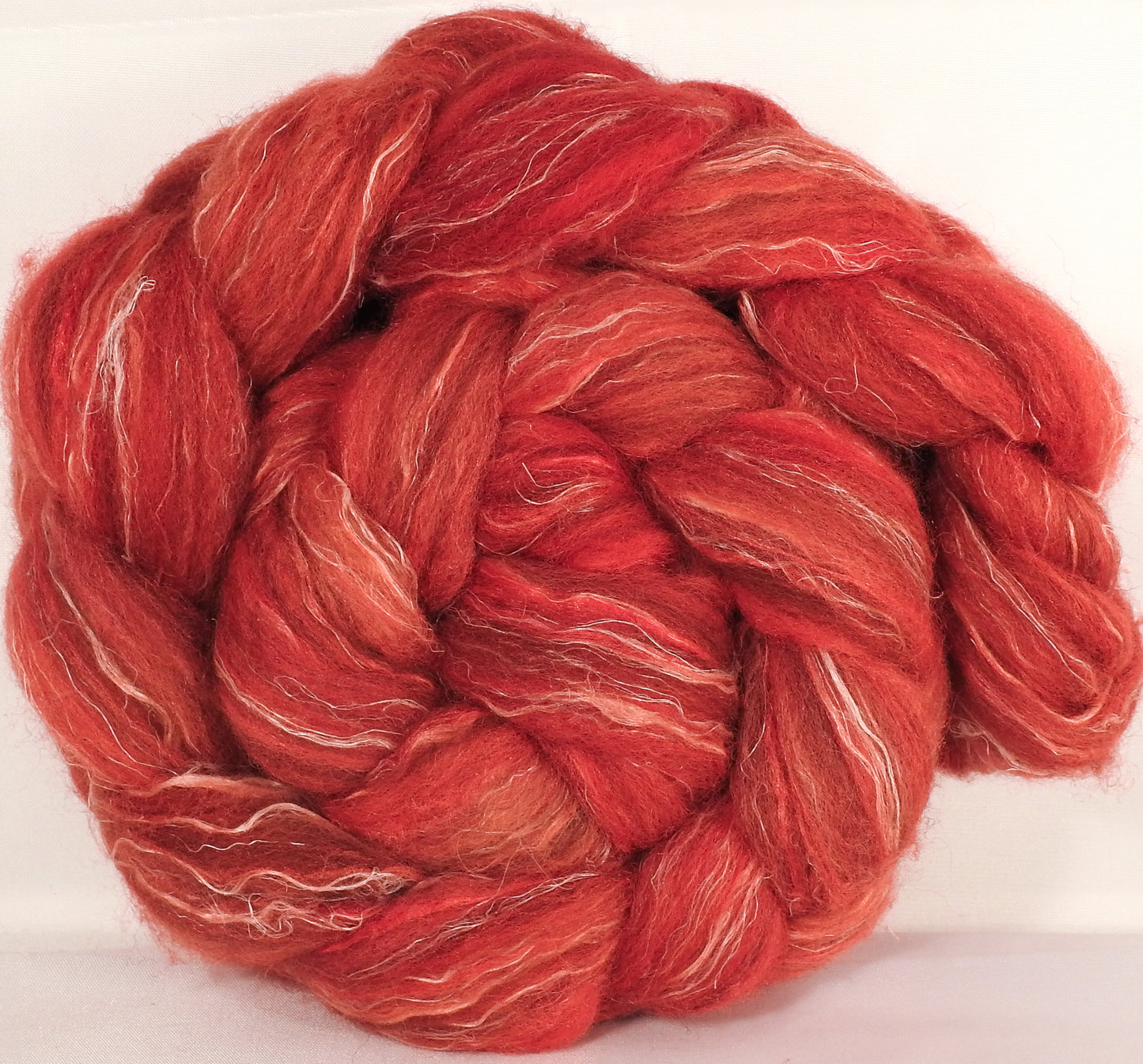 Batt in a Braid #32-Nasturtium-(5.2 oz) Manx Loaghtan/ Wht Bfl / Tussah Silk/ Flax( 30/30/30/10) - Inglenook Fibers