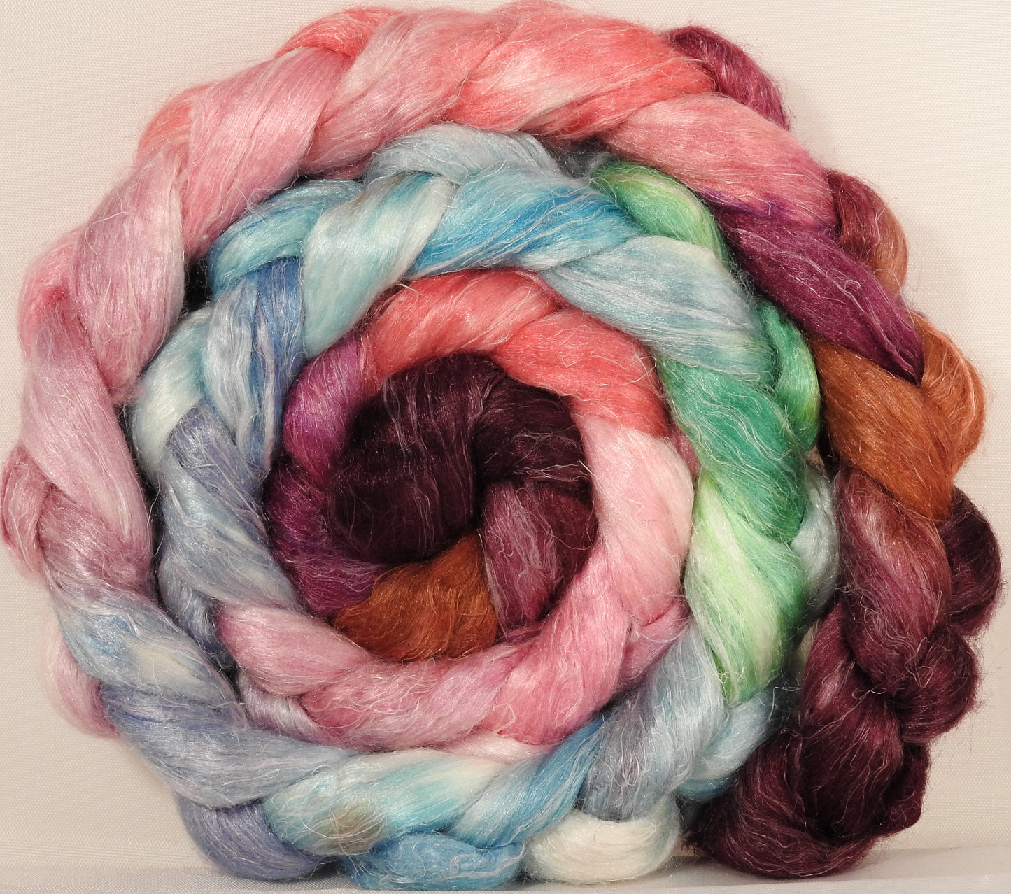 Tussah Silk / flax roving - Outback in Bloom - (65/35)- 5.1 oz. - Inglenook Fibers