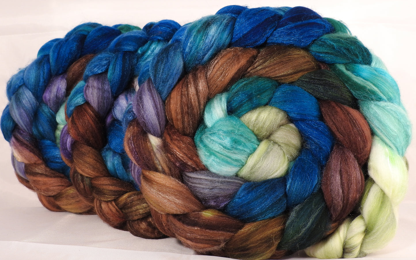 Batt in a Braid #35 - Sea Turtle - Sw Merino (18.5 mic) /Merino (18.5 mic) / Tussah Silk (40/40/20) - Inglenook Fibers