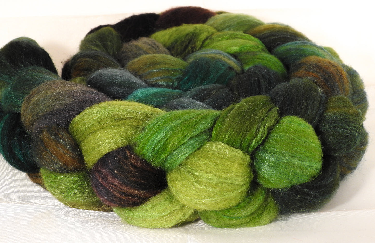 British Southdown/ tussah top (65/ 35) -Mossy - 5.4 oz. - Inglenook Fibers
