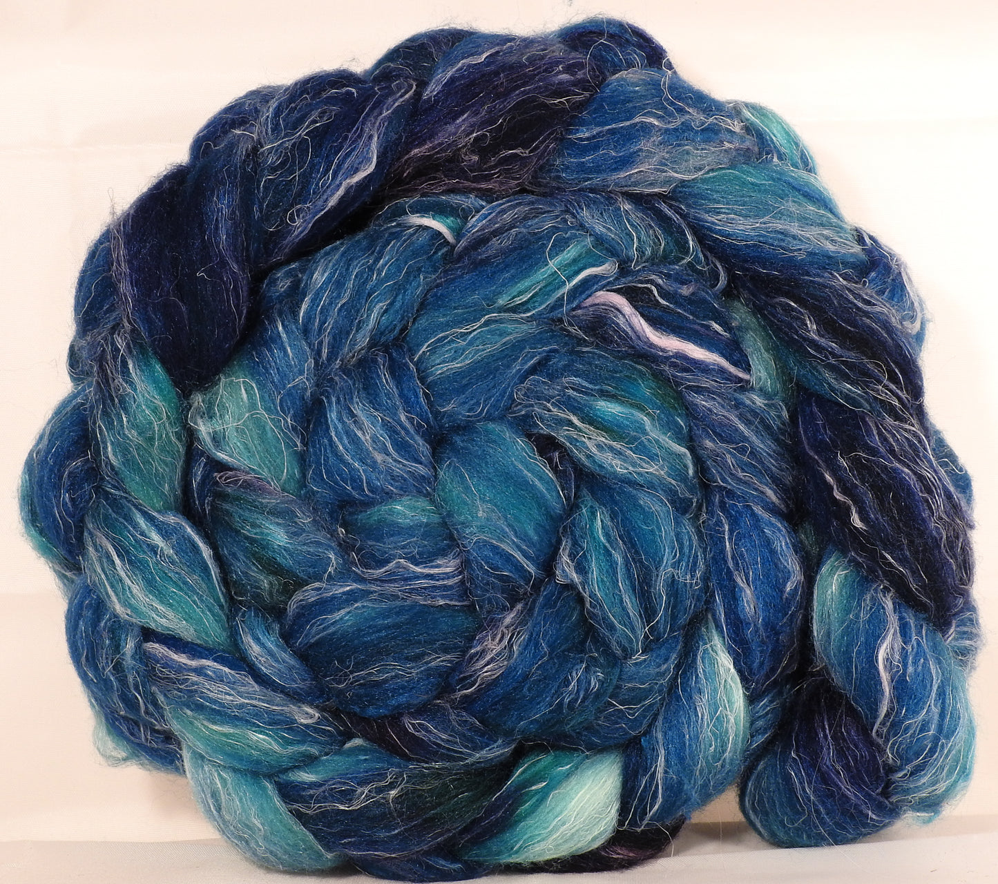 Batt in a Braid #29 - Loch Ness (5.6 oz.) Rambouillet / Tussah / Flax (40/40/20) - Inglenook Fibers
