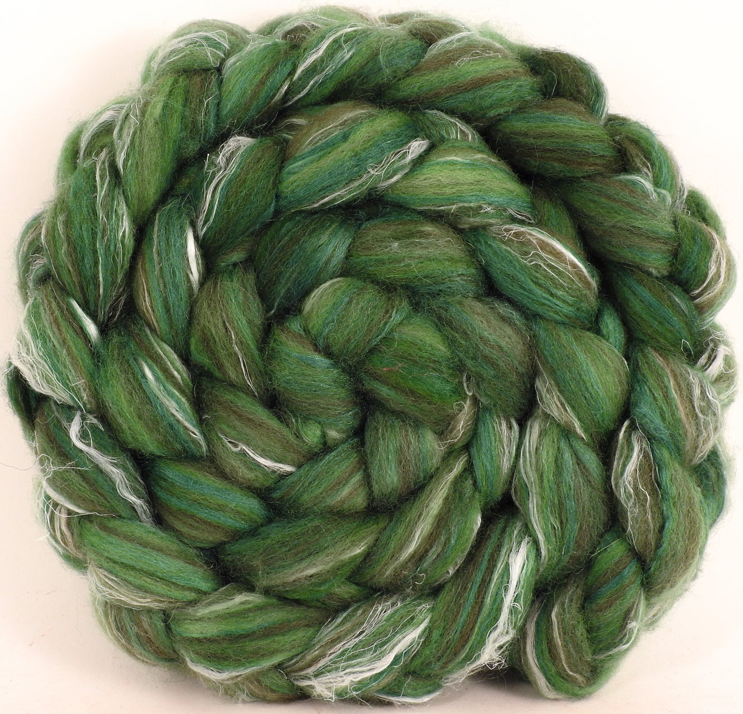 Batt in a Braid #32- Cilantro -(5.4 oz) Manx Loaghtan/ Wht Bfl / Tussah Silk/ Flax( 30/30/30/10) - Inglenook Fibers