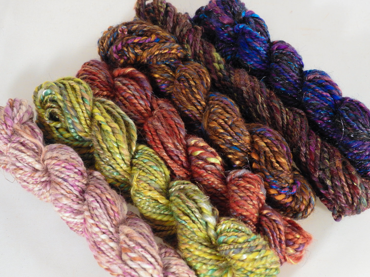 Farewell-Summer -Custom Blended Top- Superfine Merino/ Rambouillet / Silk/ Baby Alpaca/ FLAX (25/25/25/15/10) - Inglenook Fibers