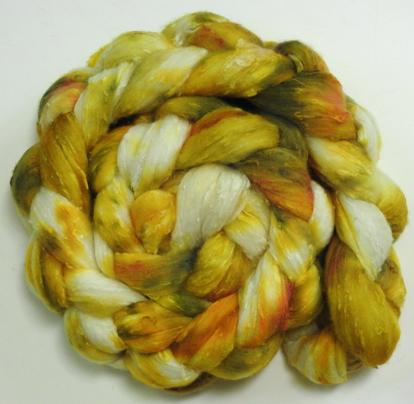 Daffodil (5.2 oz)- 25 micron Merino/ Silk Slubs (70/30)