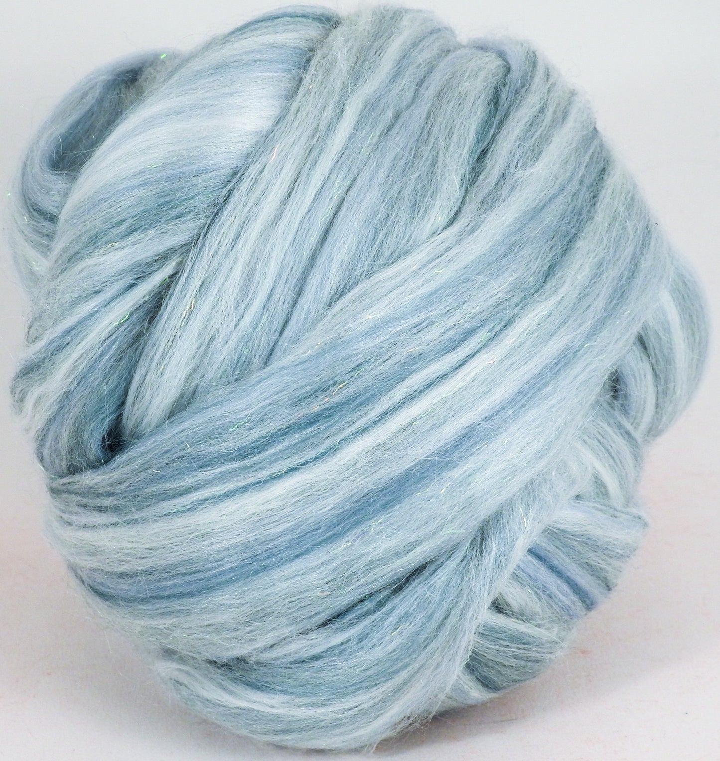 Ice Skating - Merino/ Pearl Fiber/ Tussah Silk/ Icicle Stellina (60/25/10/5 )