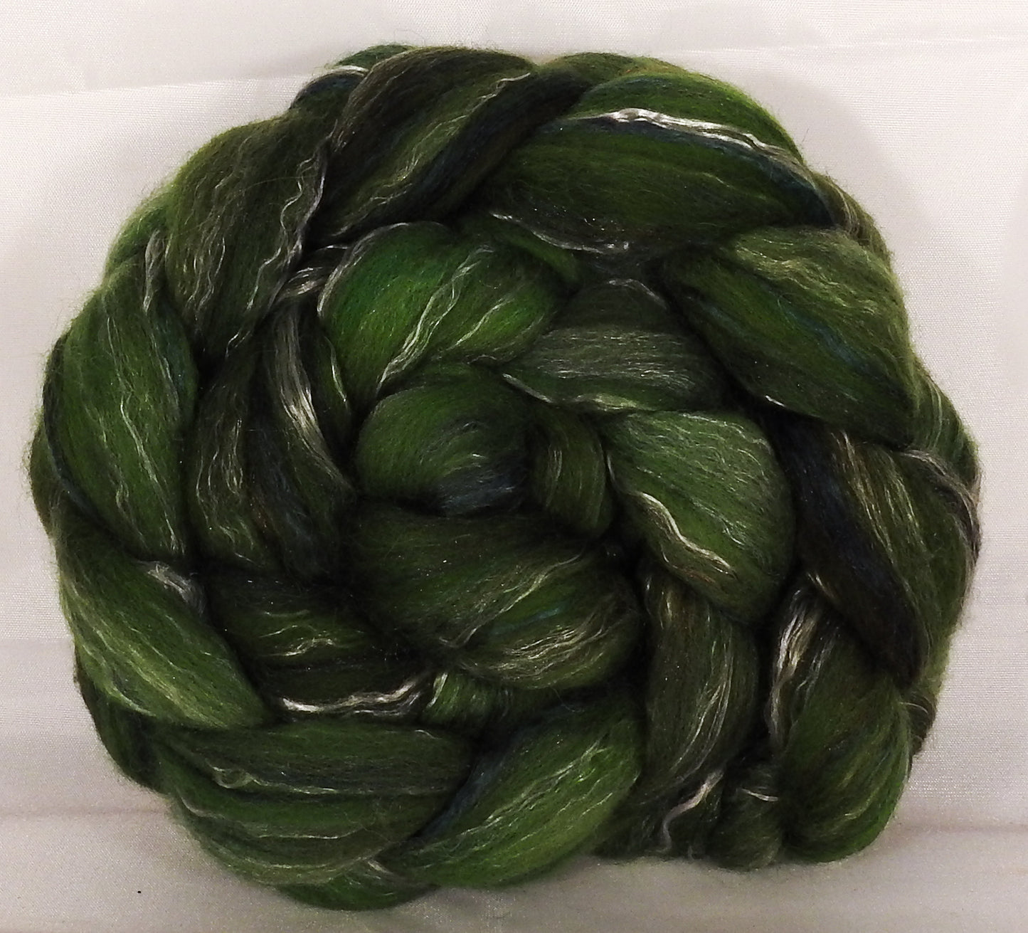 Batt in a Braid #31-Alligator-( 5.3 oz. ) - Polwarth/ Mulberry Silk / Baby Alpaca / Rainbow Firestar/ Tencel( 40/25/15/10/10) - Inglenook Fibers