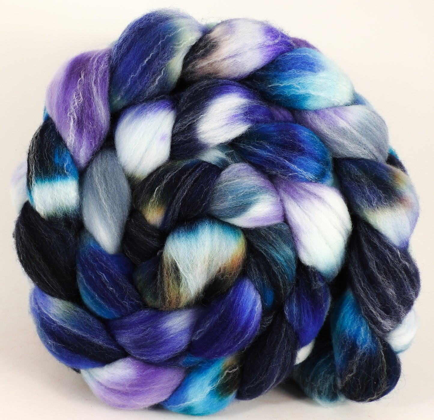 Hand dyed top for spinning - Blue Jay - (5.3 oz.) Targhee/silk/ bamboo (80/10/10) - Inglenook Fibers