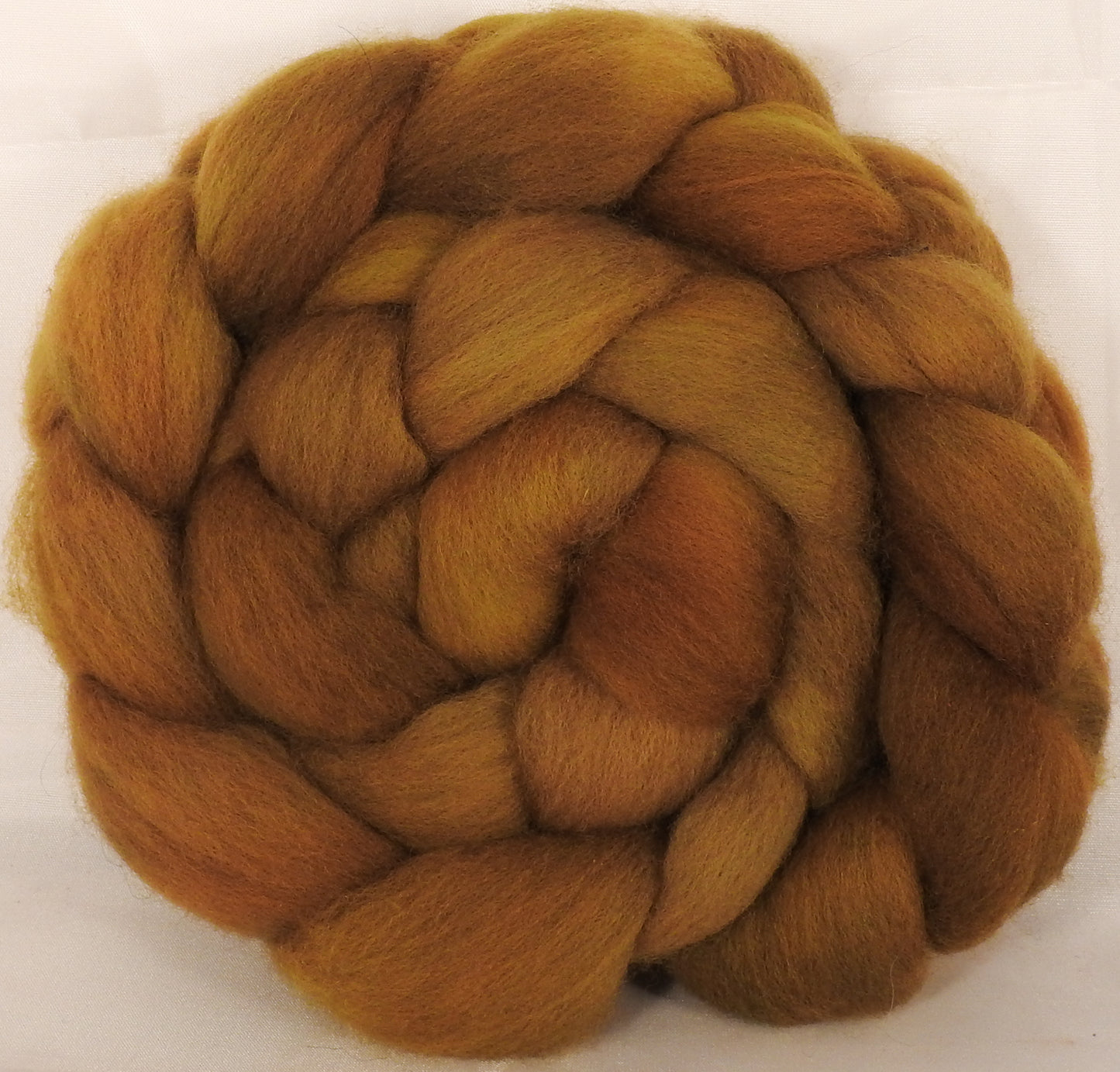Falkland top for spinning- Old Gold - 5.1 oz. - Inglenook Fibers