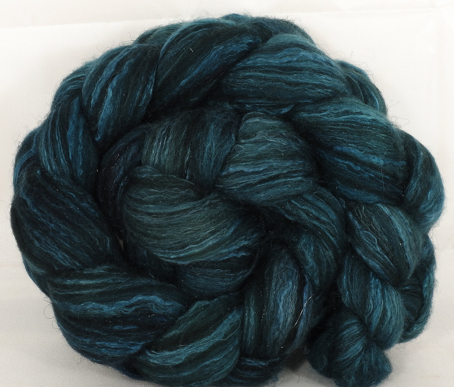 Batt in a Braid #7-Maelstrom- (5.1 oz.)Polwarth/ Manx / Mulberry silk/ Firestar (30/30/30/10) - Inglenook Fibers