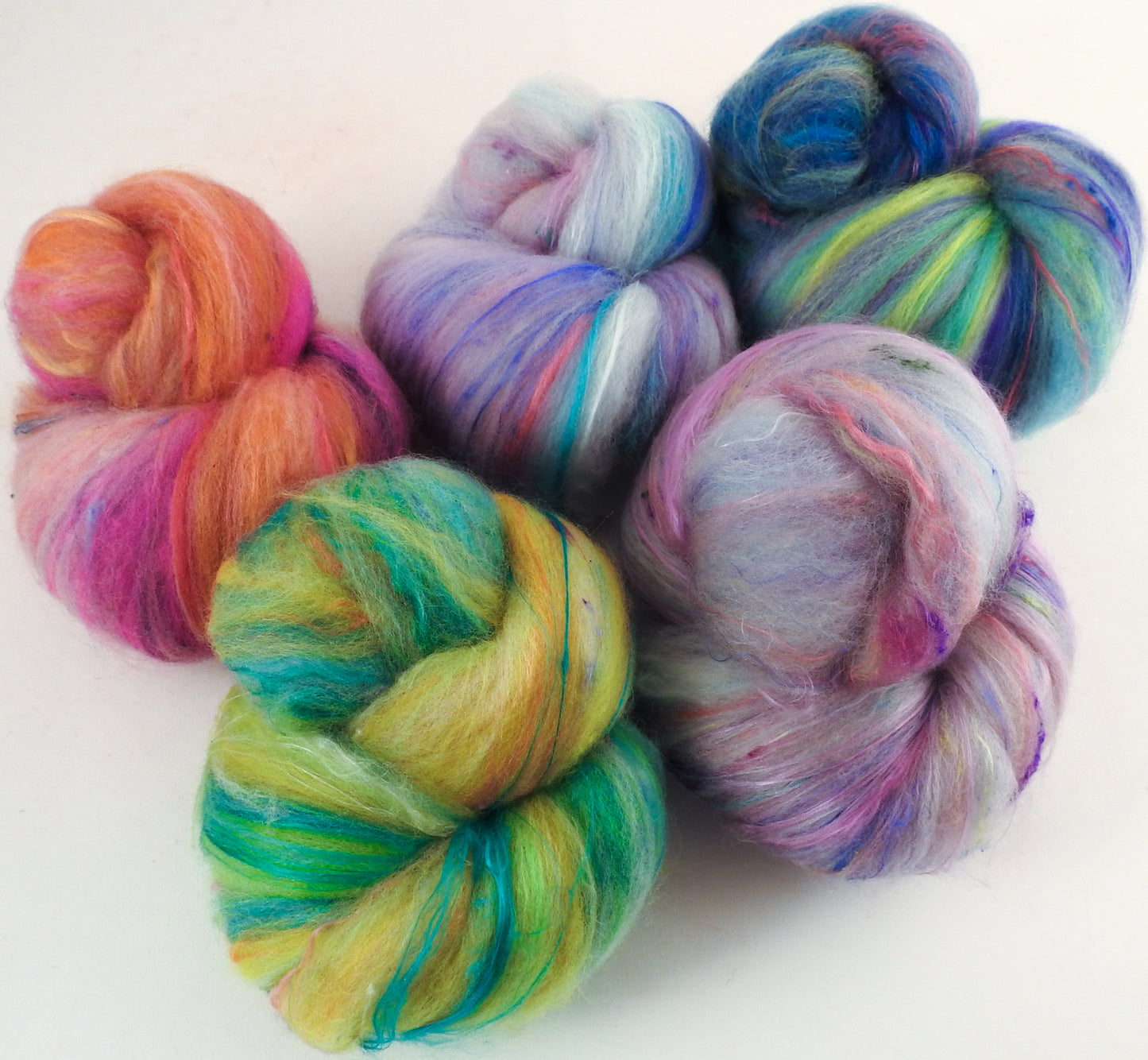 Pip & Pop - Non-Sparkle Sticklebatts - 30% Cormo fleece, merino, silk, bamboo, silk noil - Inglenook Fibers