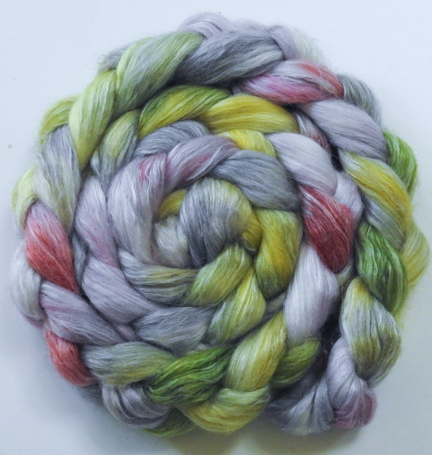 Peekaboo- (5.4 oz.) White-faced Woodland/ Ramie/ Llama/ Bamboo (35/35/15/15)-