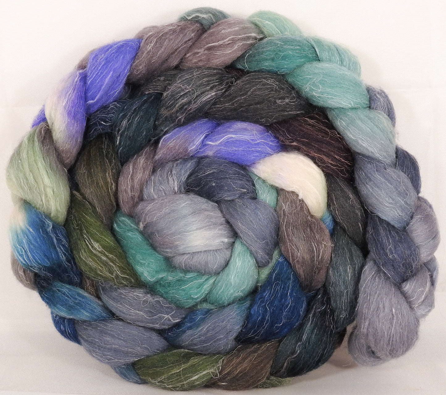 Batt in a Braid #29 -Tempest (6.3 oz.) Rambouillet / Tussah / Flax (40/40/20) - Inglenook Fibers