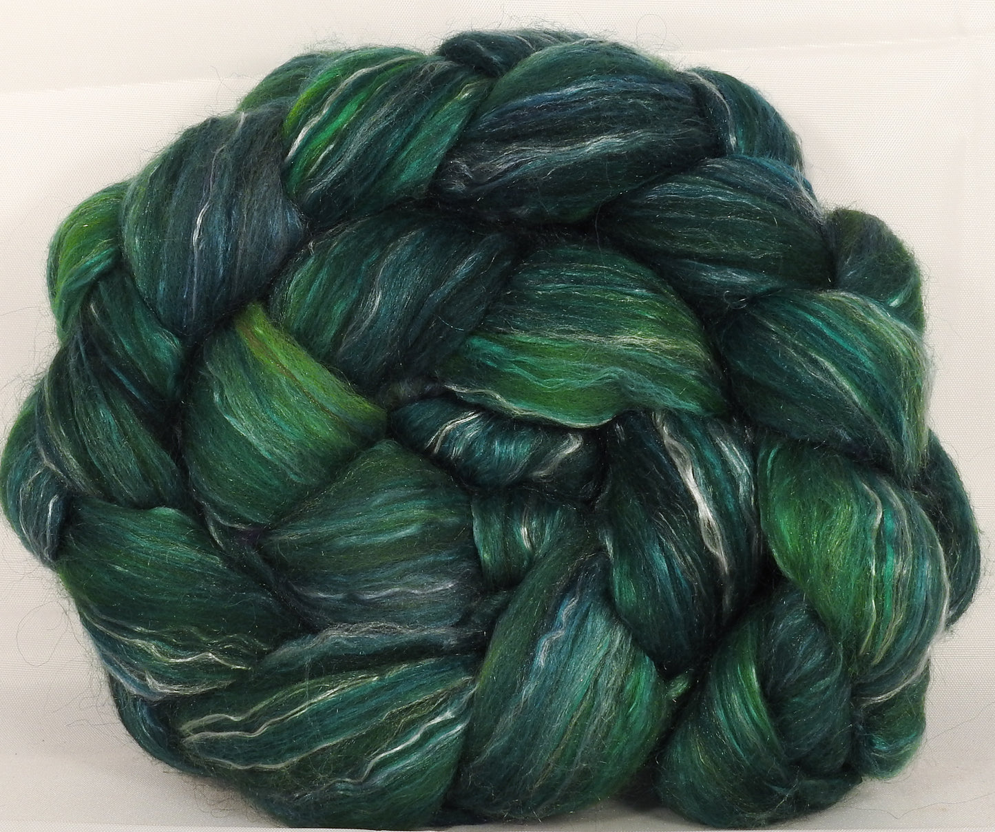 Batt in a Braid #31-Juniper -( 5.8 oz. ) - Polwarth/ Mulberry Silk / Baby Alpaca / Rainbow Firestar/ Tencel( 40/25/15/10/10) - Inglenook Fibers